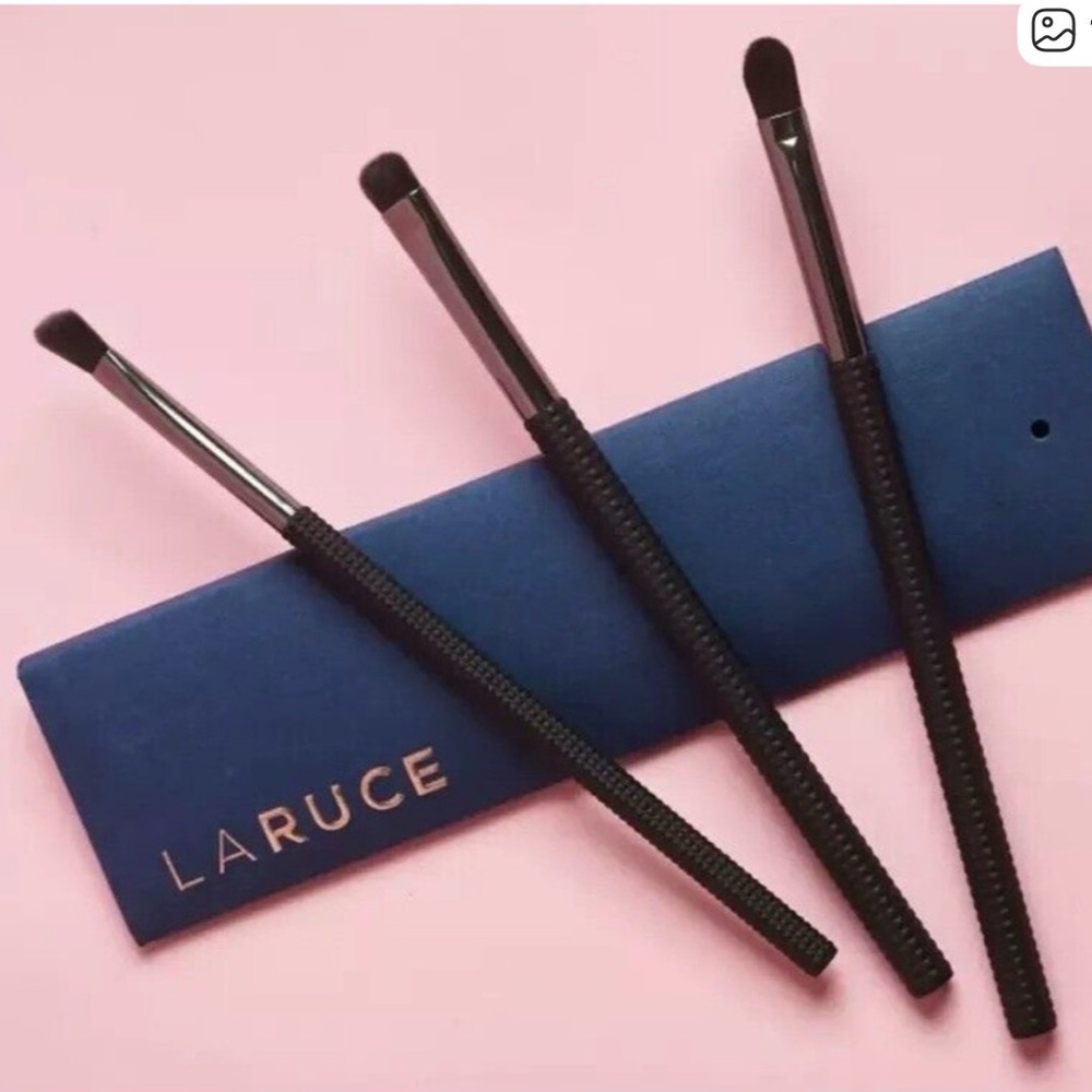 LARUCE beauty 3 piece brush set